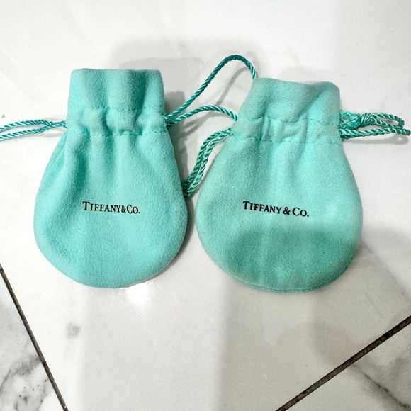 Tiffany & Co. Pouch Drawstring Jewelry Pouch/Travel Bag